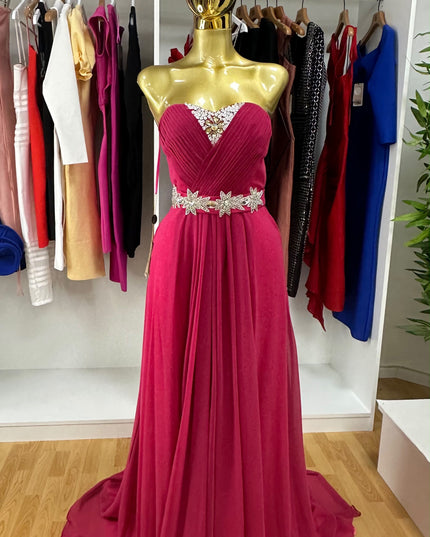 Vestido de gala com Strauss