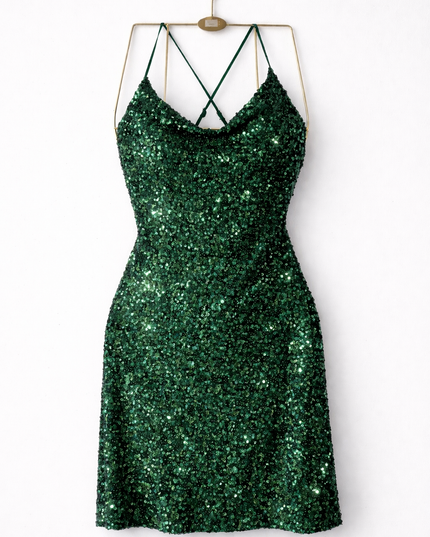 Vestido curto de lantejoulas