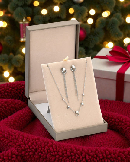 Steel set with pearls