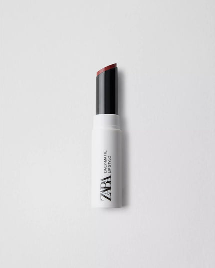 𝐙𝐀𝐑𝐀 - DAILY-MATTE LIP STYLO BATON