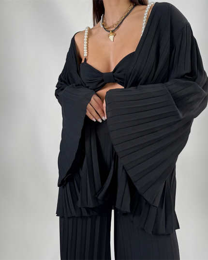 Set of 3 Pleated Pieces